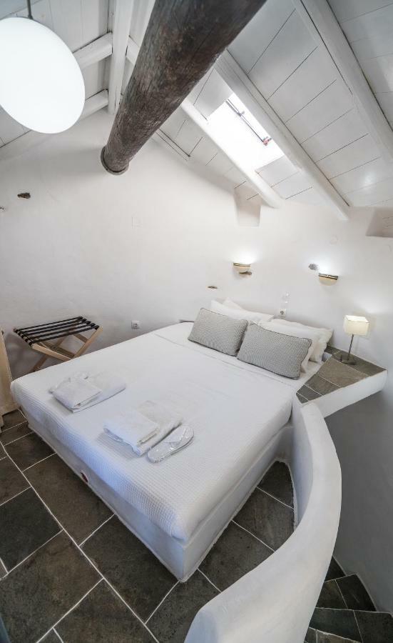 Windmill Arades Suite อพอลโลเนีย ภายนอก รูปภาพ