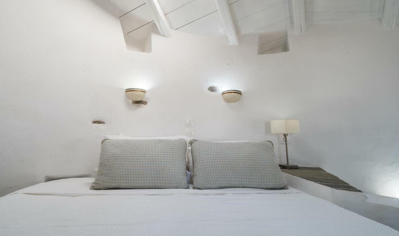 Windmill Arades Suite อพอลโลเนีย ภายนอก รูปภาพ