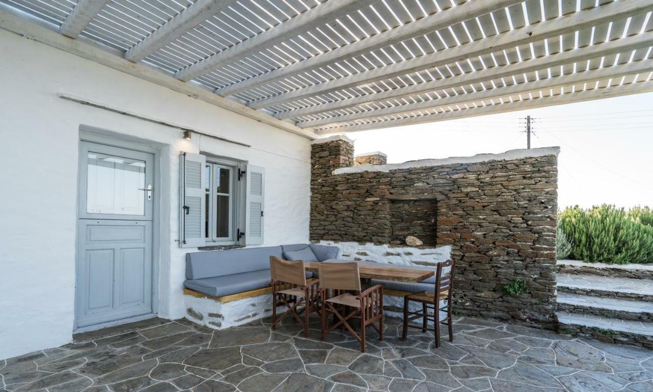 Windmill Arades Suite อพอลโลเนีย ภายนอก รูปภาพ